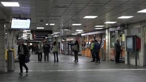 La estación de Rodalies de plaza de Catalunya, durante la jornada sin servicio de trenes