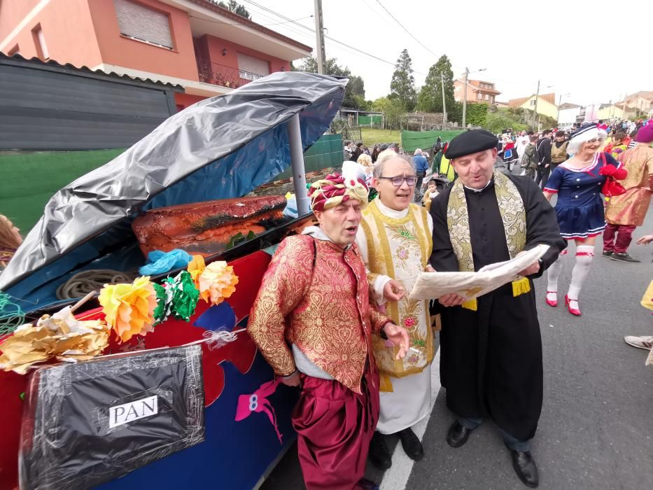 Moaña, Aldán y Bueu dicen adiós a sus carnavales con altas dosis de humor y originalidad.