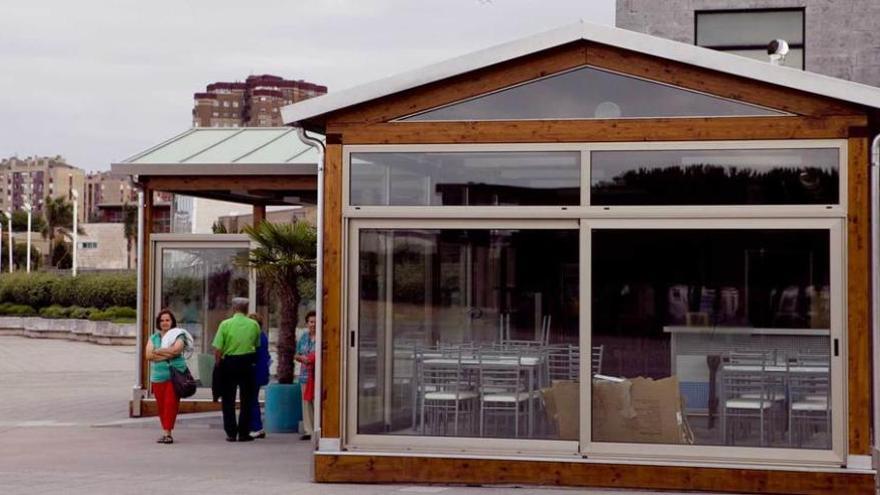 Nueva terraza hostelera en la playa de El Arbeyal