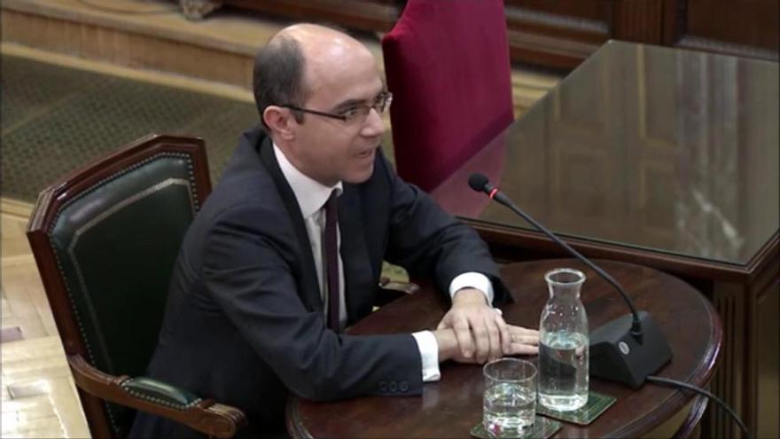 L'exnúmero 2 de Montoro evita dir si creu que es van gastar diners públics en l'1-O