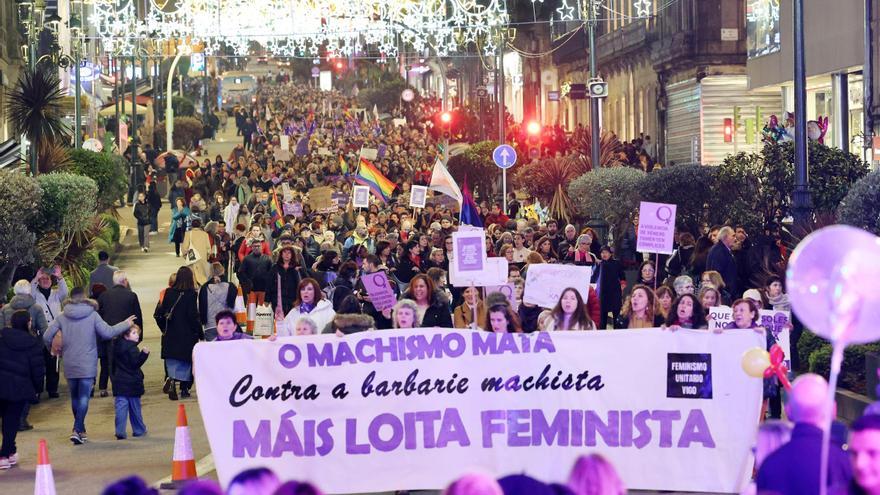 Miles de personas abarrotan Vigo contra la violencia machista: &quot;A noite e a rúa tamén son nosas&quot;