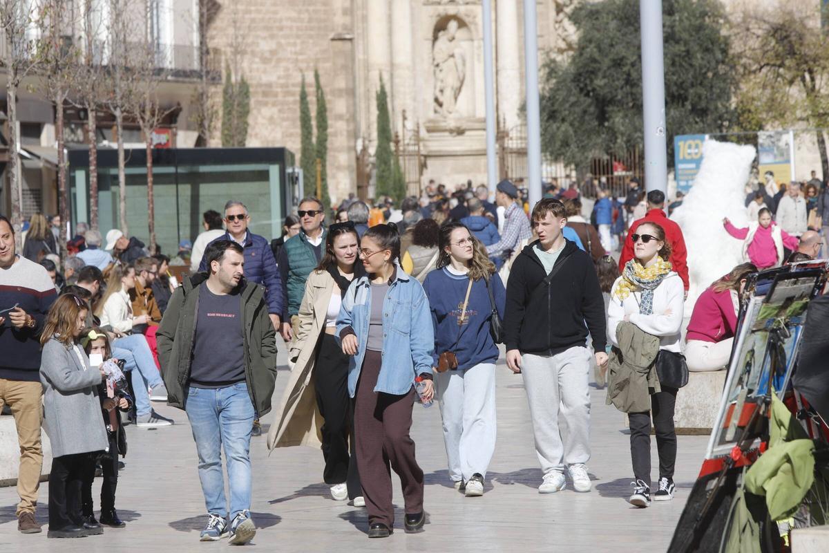 Turistas en el centro de València, este año.