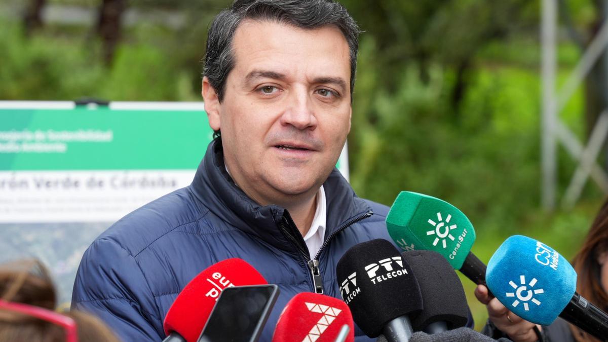 José María Bellido atiende a los medios de comunicación, en una imagen de archivo.