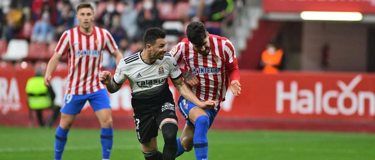 Rubén Castro en una acción del choque ante el Sporting de Gijón. | FC CARTAGENA