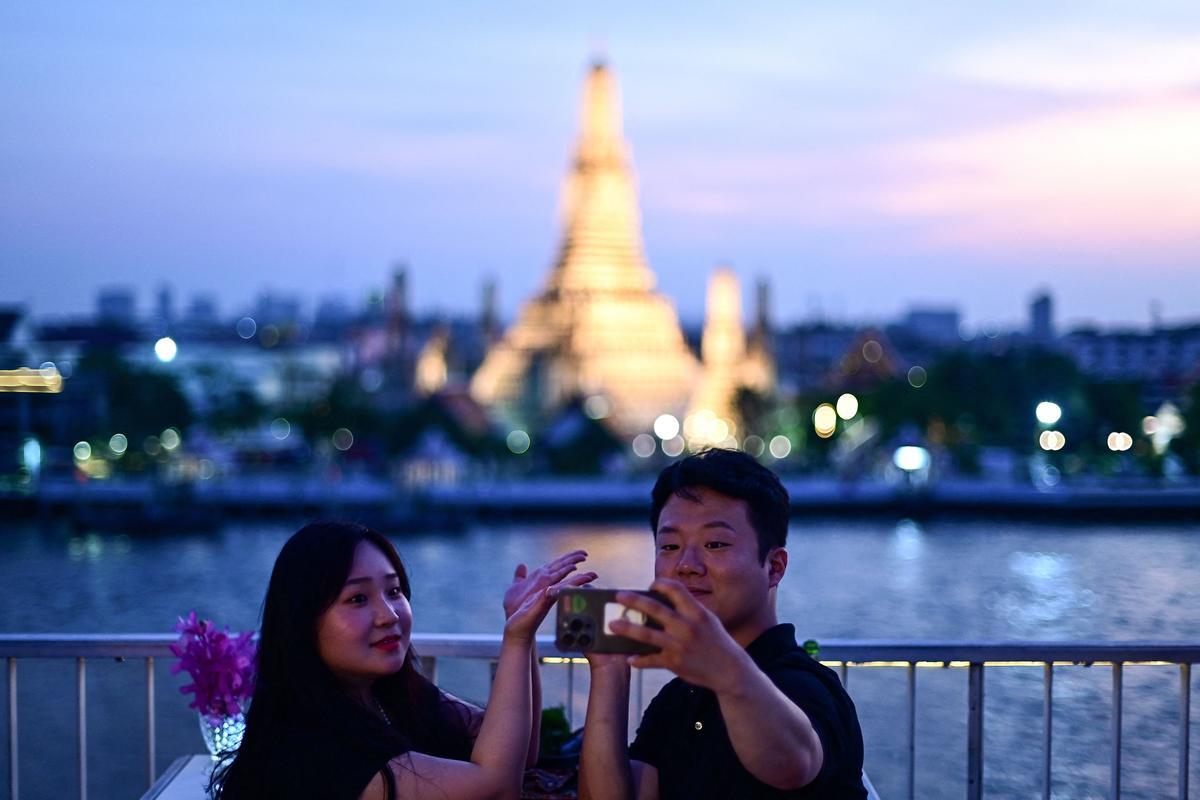 La capital de Tailandia, Bangkok, con 11 millones de personas, es uno de los destinos más populares del mundo