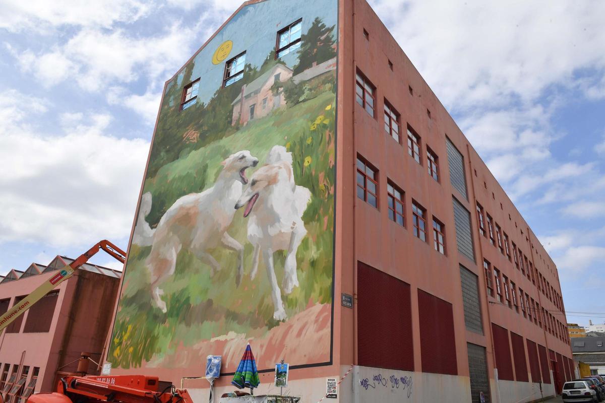 Los nuevos murales de Istmo en A Coruña Los nuevos murales de Istmo en A Coruña