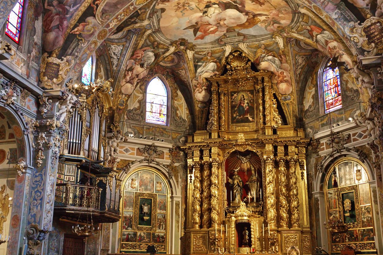 Es el doble de grande que la Capilla Sixtina de Roma.