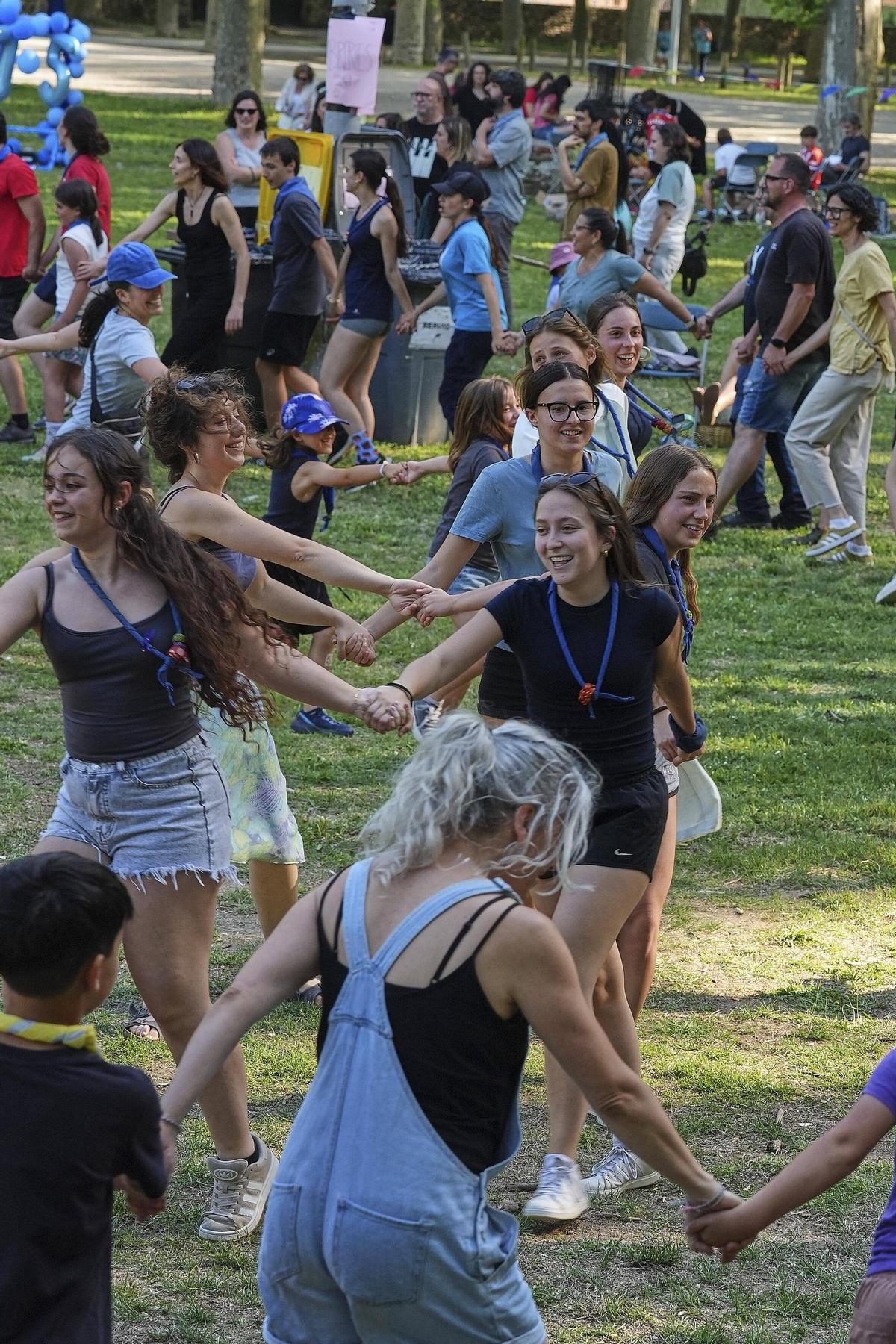 La celebració dels 75 anys de l'Agrupament Escolta i Guia Sant Narcís de Girona La celebració dels 75 anys de l'Agrupament Escolta i Guia Sant Narcís de Girona