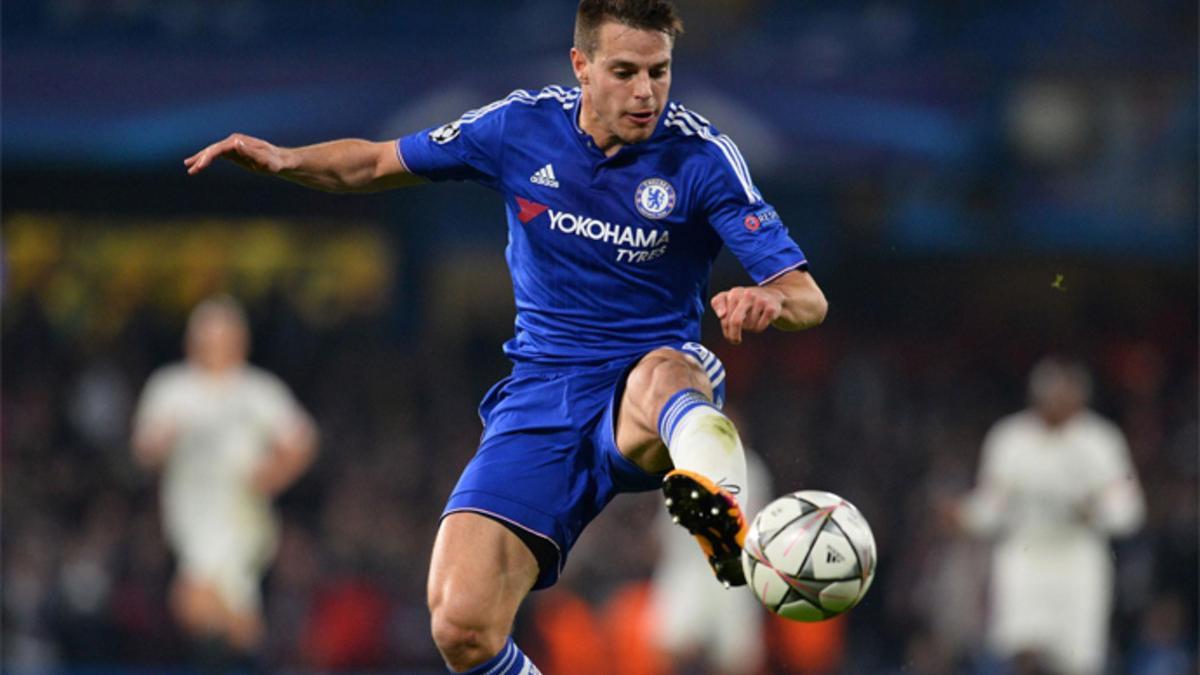 César Azpilicueta, jugador del Chelsea en la agenda del FC Barcelona