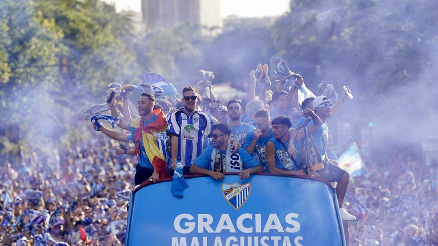 La ciudad se vuelca con los jugadores del Málaga CF