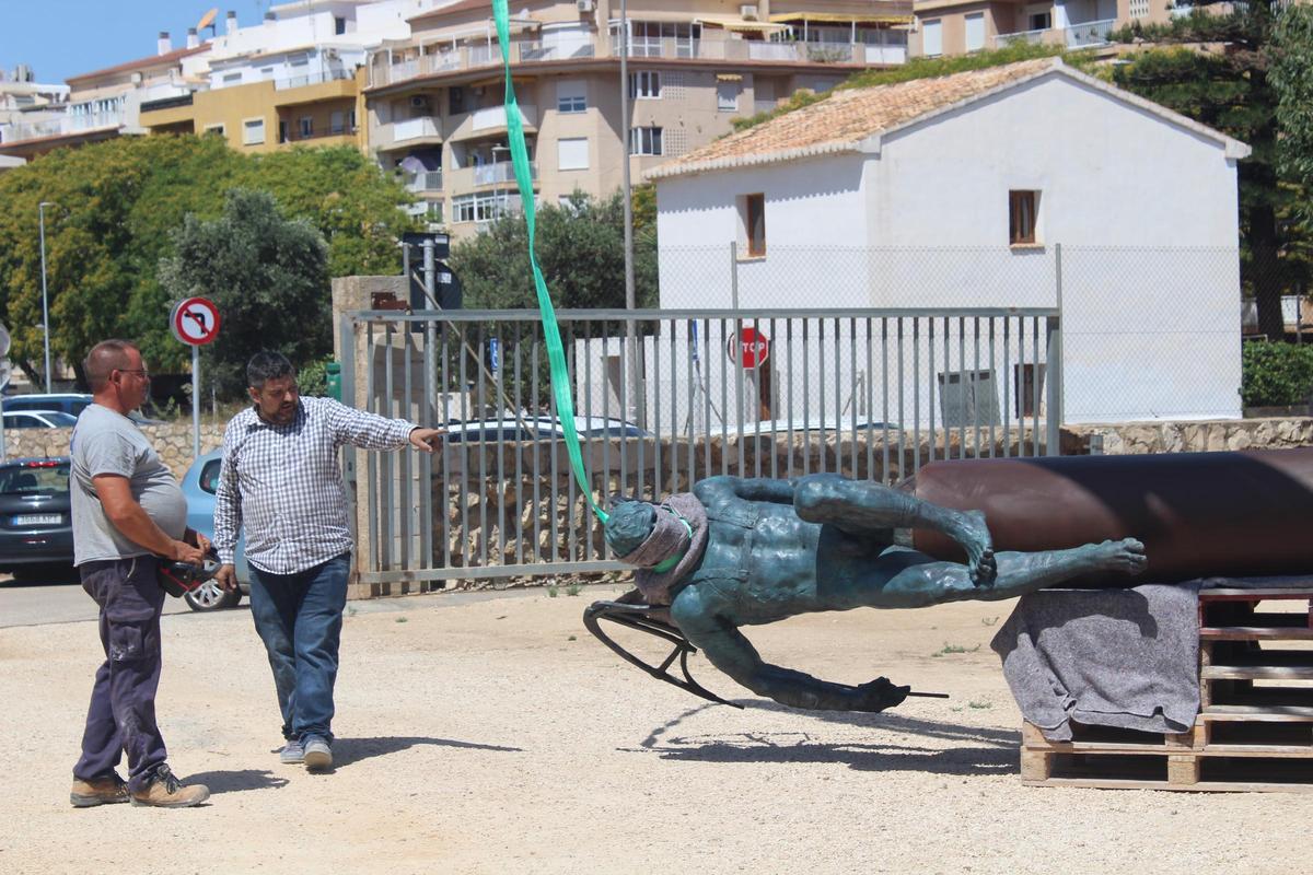 Ícaro y el vuelo del arte en Dénia (imágenes)