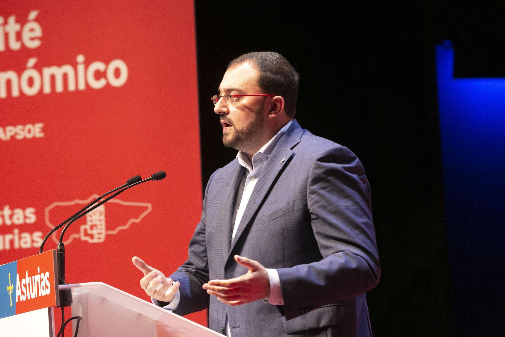 EN IMÁGENES: El PSOE celebra su comité autonómico en Castrillón