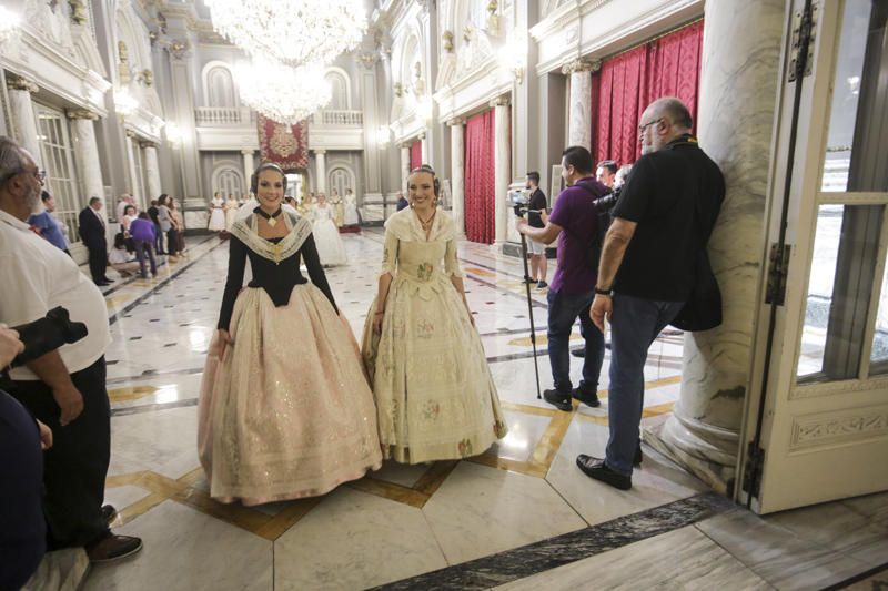 Ensayo de las cortes de honor para el día de la Proclamación