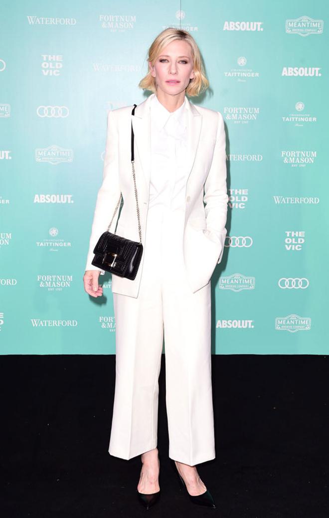 Gala Old Vic Summer: el look total white de Cate Blanchett