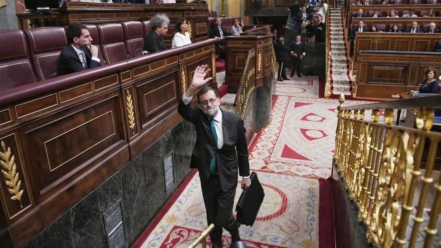 La foto del día: el adiós de Rajoy