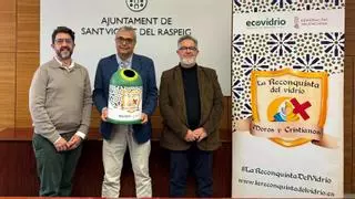 San Vicente y Ecovidrio fomentan el reciclado en los Moros y Cristianos con "La Reconquista del Vidrio"