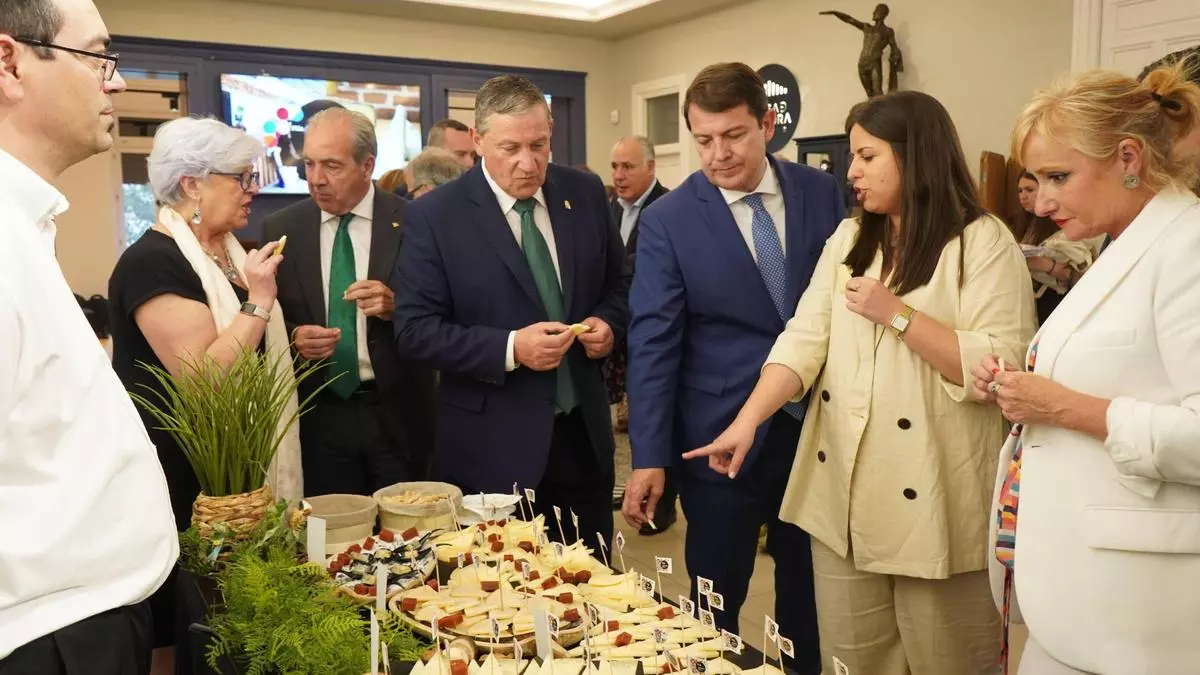 La feria Fromago de Zamora inicia su cuenta atrás en Madrid con novedades: parking, tabernas y hasta una cofradía del queso