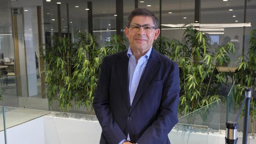 José Poveda, catedrático de Sanidad Animal de la ULPGC: «El hantavirus de los Andes no es tan transmisible como el covid, pero tiene una alta letalidad»