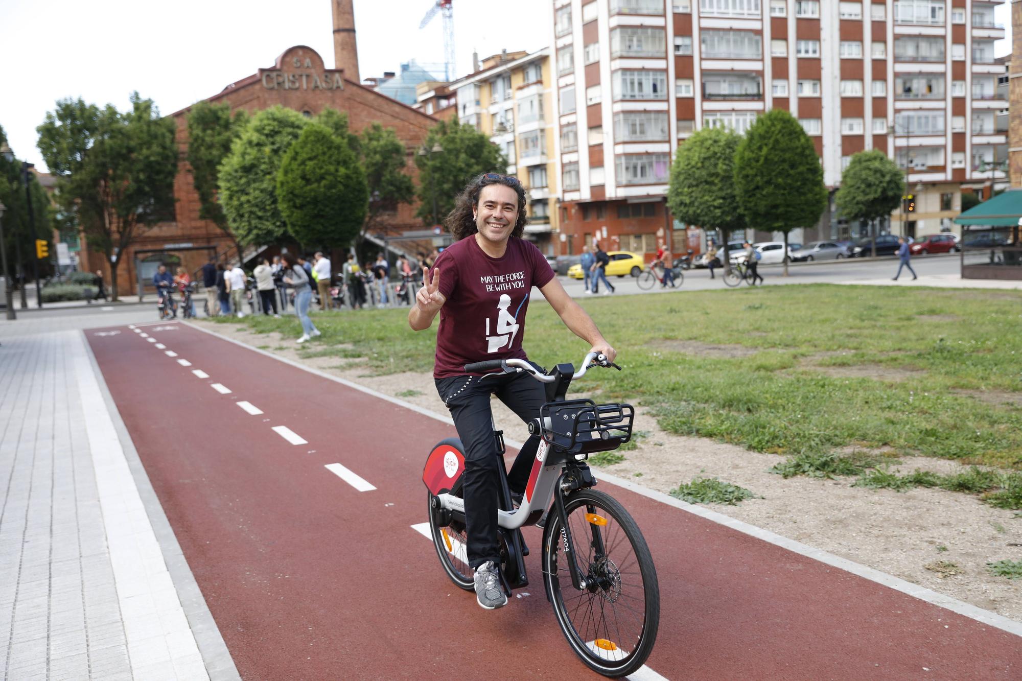 Las nuevas bicis eléctricas de Gijón arrancan su fase de pruebas