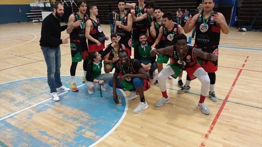 El San Antonio Cáceres y el Miralvalle renuevan sus títulos juniors de basket