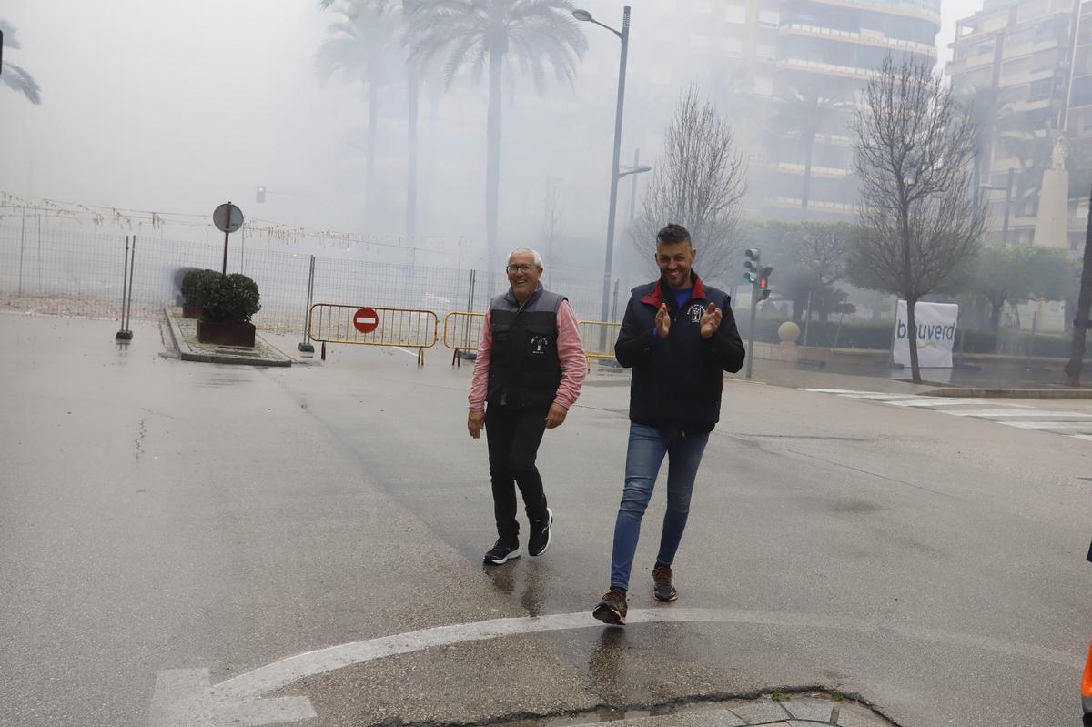 Pirotecnia Crespo tras el disparo-