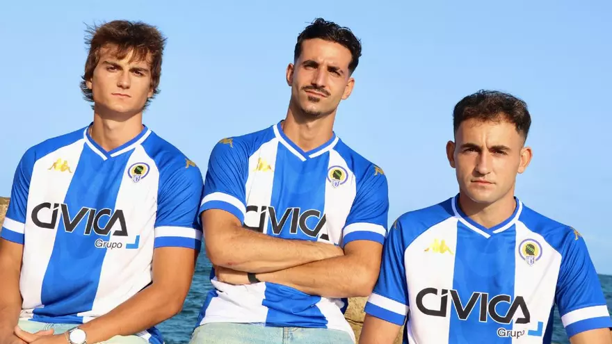 El Hércules lanza su primera equipación más alicantina