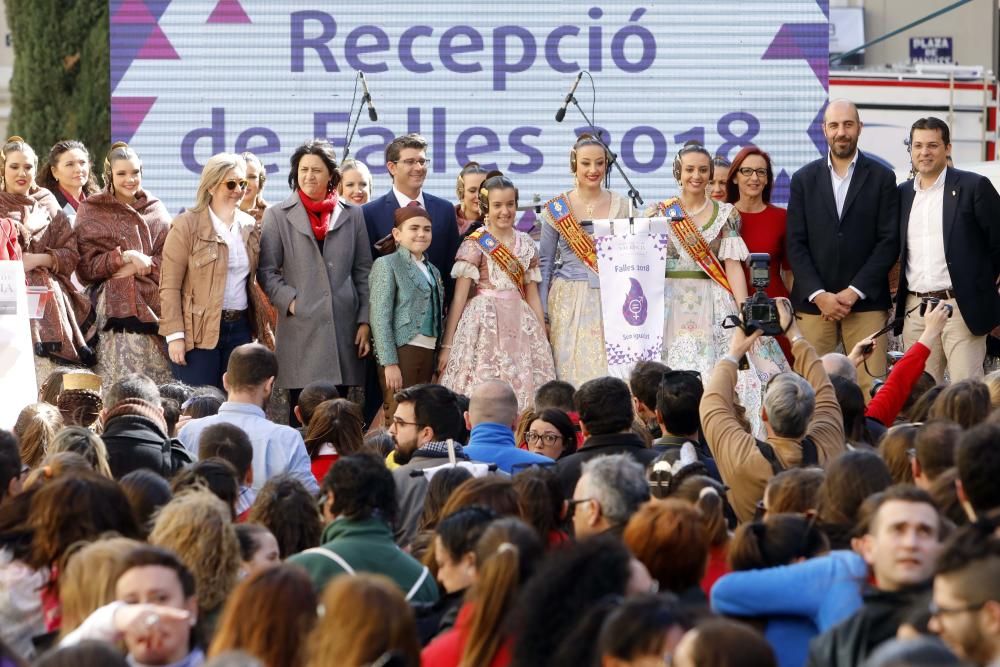 Entrega de estandartes de la Diputación a las Fallas