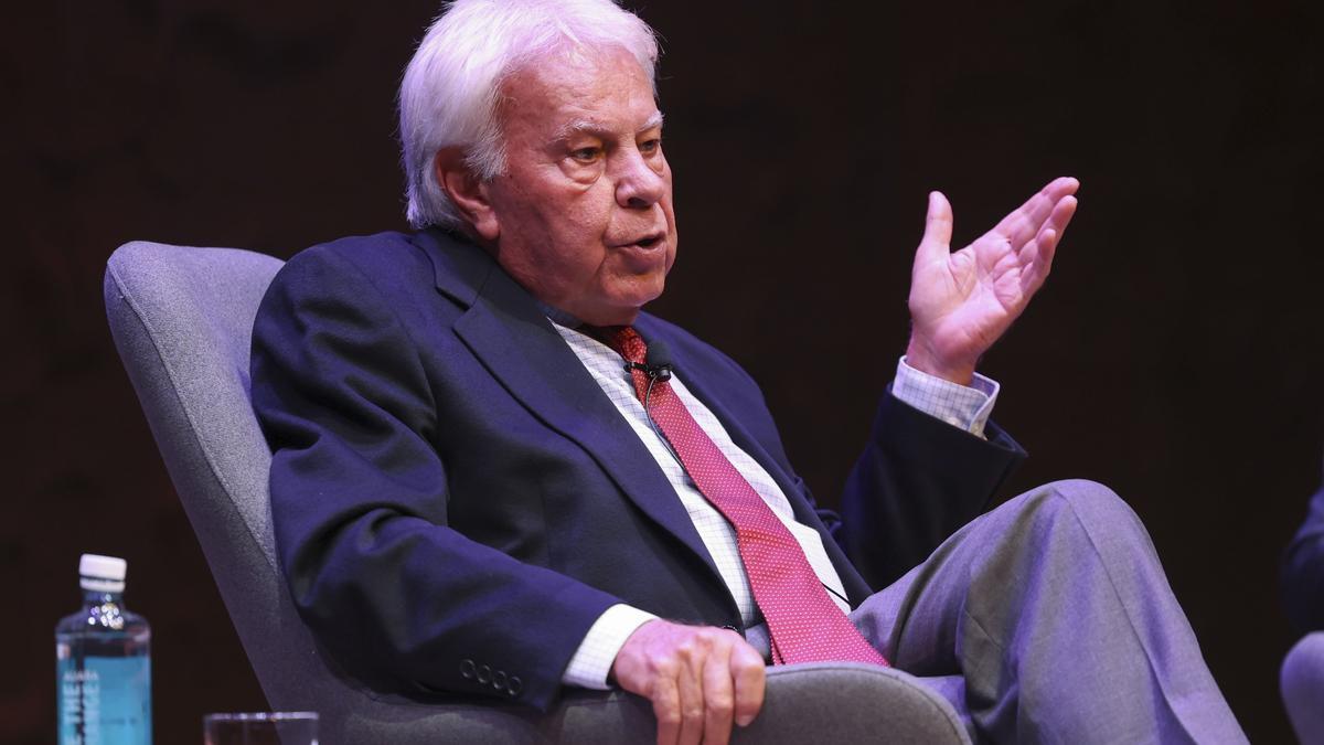 Felipe González afirma que la salud constitucional de España se encuentra &quot;amenazada&quot;