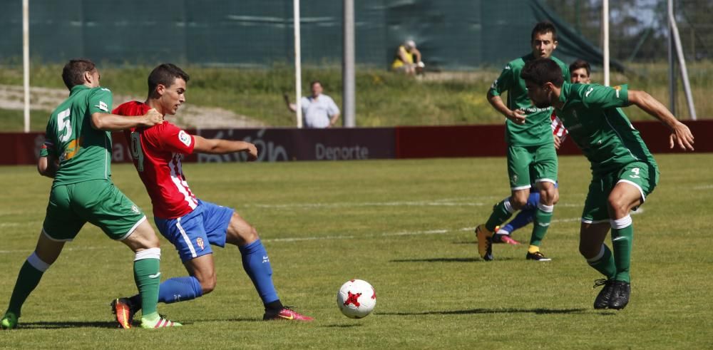 El partido entre el Sporting B y el Gernika, en imágenes