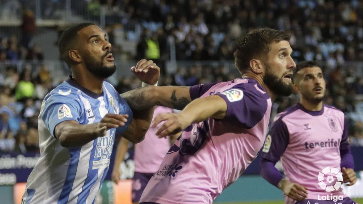 El jugador del CD Tenerife Sipcic