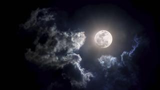 Así se ha visto la 'luna de nieve' en Málaga