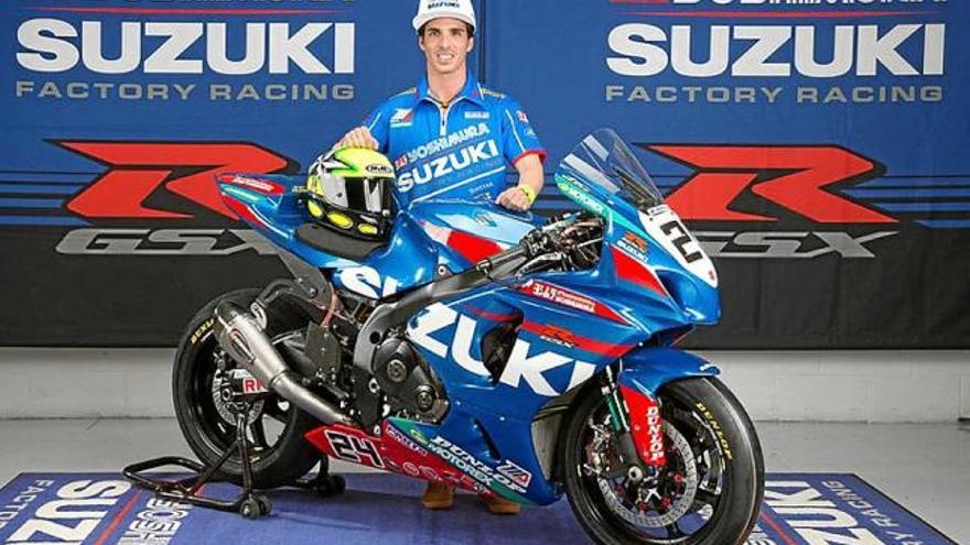 Toni Elías amb la moto i els colors del Suzuki Yoshimura