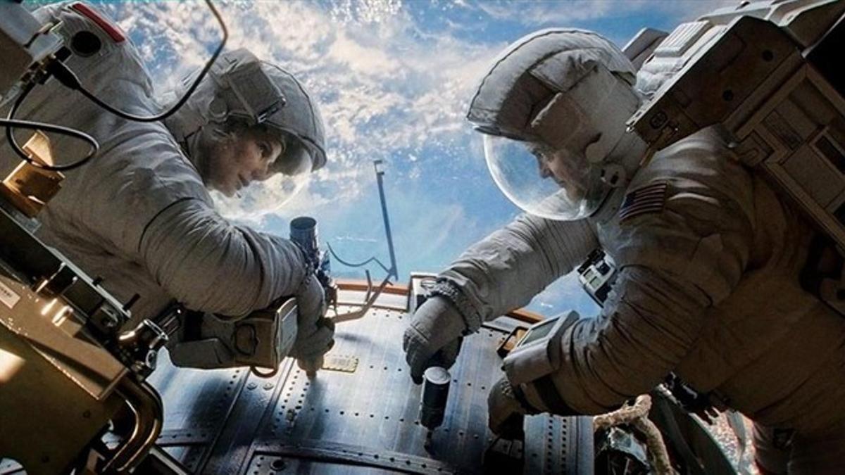 Sandra Bullock y George Clooney, en 'Gravity'