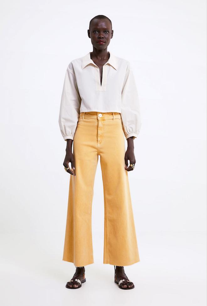 Pantalón vaquero recto amarillo, Zara