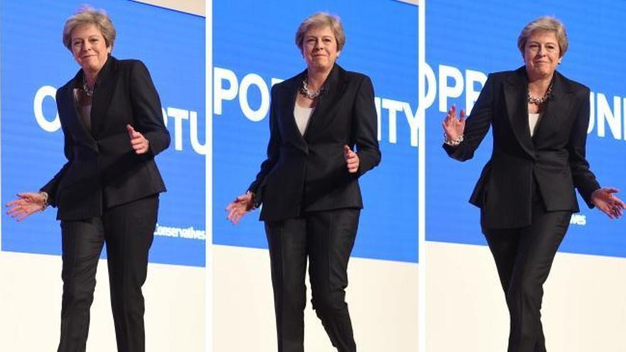 Theresa May baila al ritmo de 'Dancing Queen'