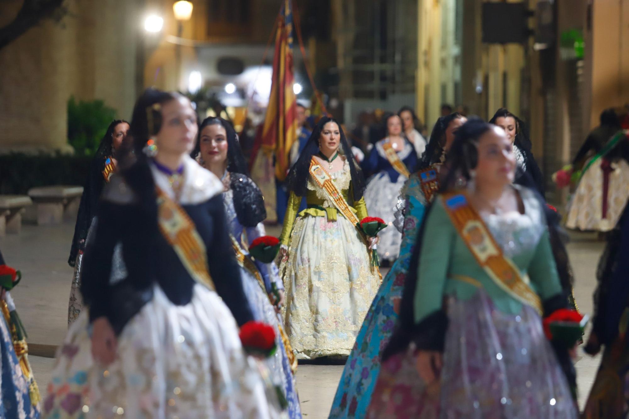 Búscate en el segundo día de la Ofrenda en la calle San Vicente entre las 24 y la 1 horas