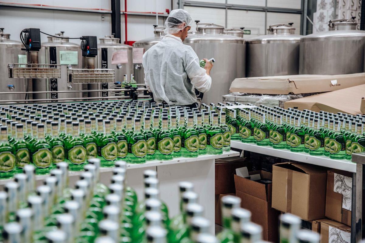 Vista de la zona de producción de la fábrica de Siderit en Cantabria.