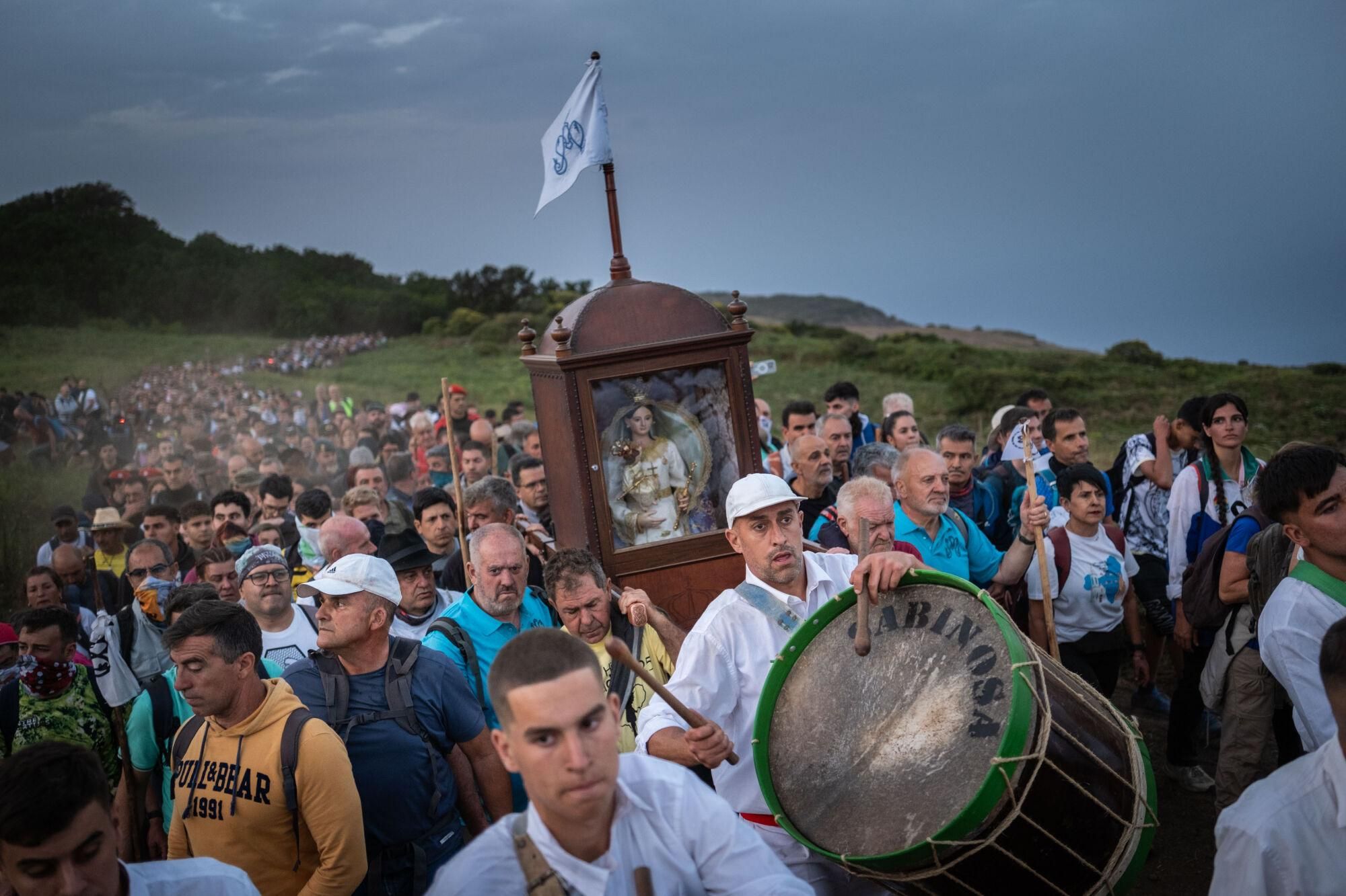 Bajada de la Virgen de Los Reyes en el Hierro