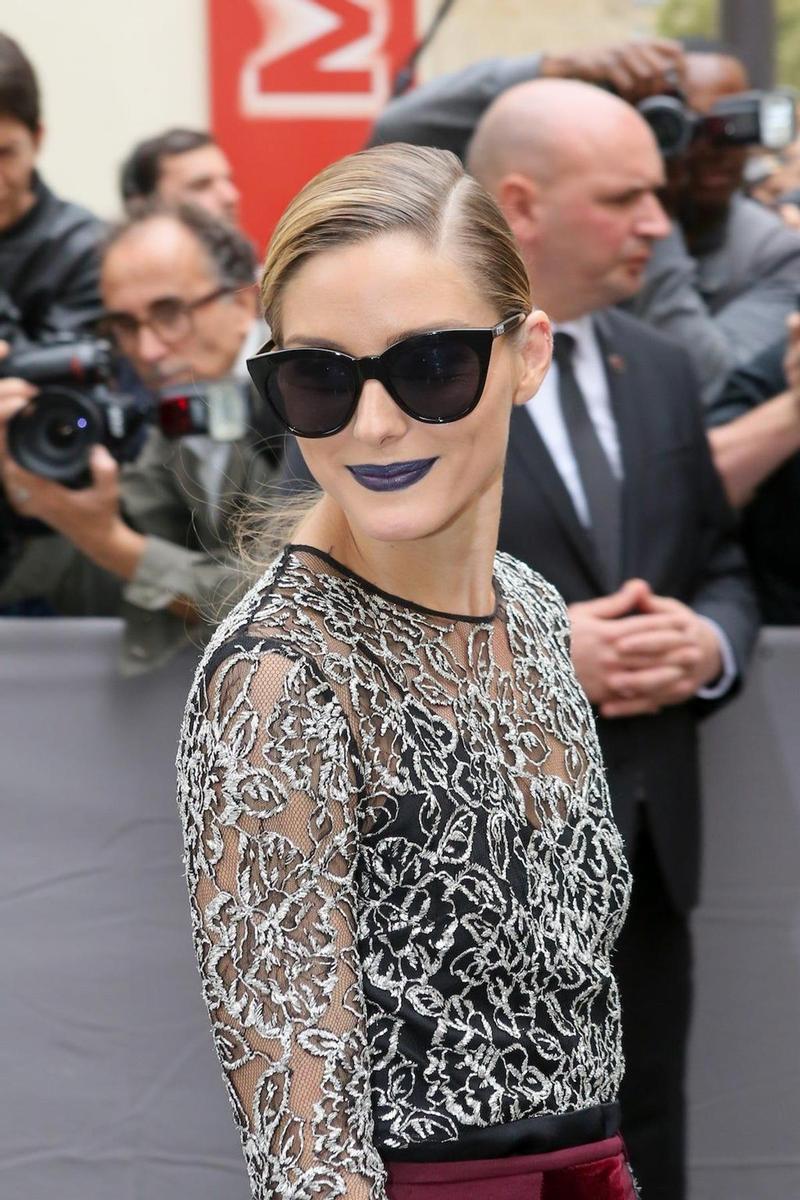 Olivia Palermo a su llegada al desfile de Christian Dior