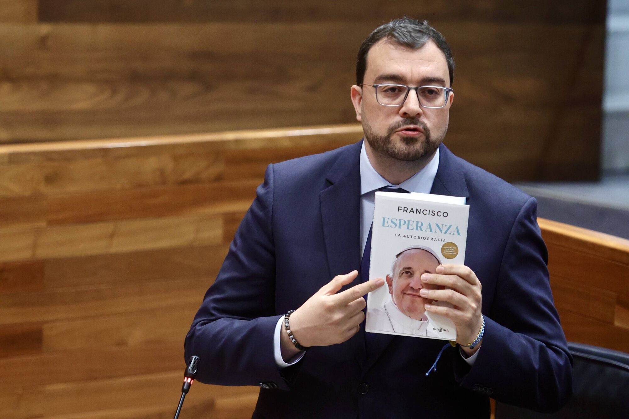 Así fue la sesión de control al Gobierno en la Junta del Principado