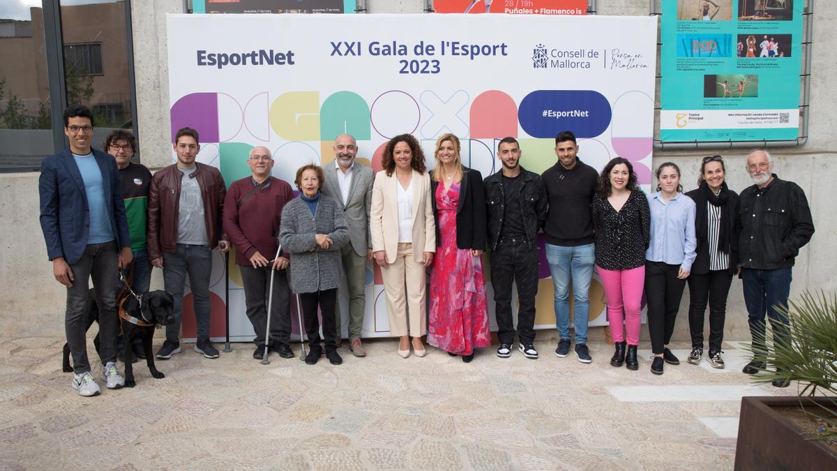 La presidenta Catalina Cladera pone en valor a los jóvenes campeones en el marco del homenaje de la XXI Gala de l’Esport del Consell de Mallorca