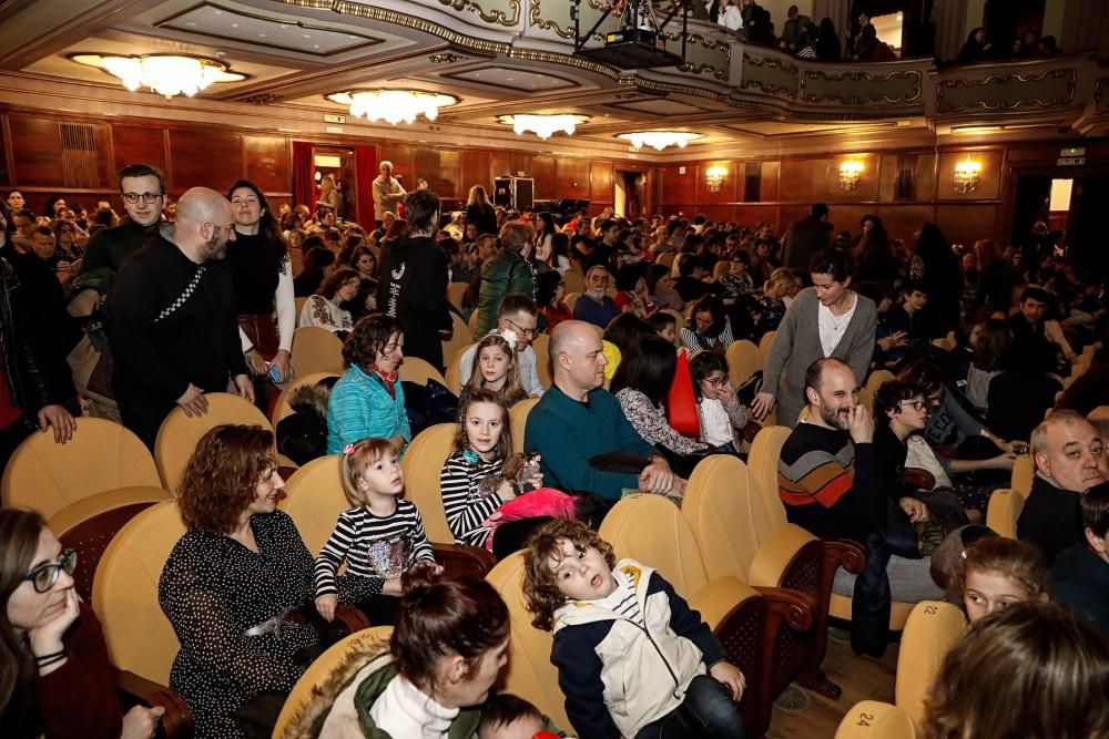 "La Maquiné" estrena Feten en Gijón