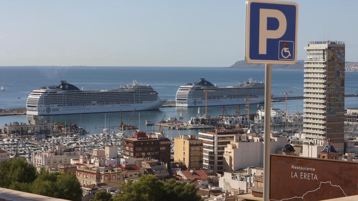 ruceros de la naviera MSC  atracados este año en la   terminal portuaria de Alicante.