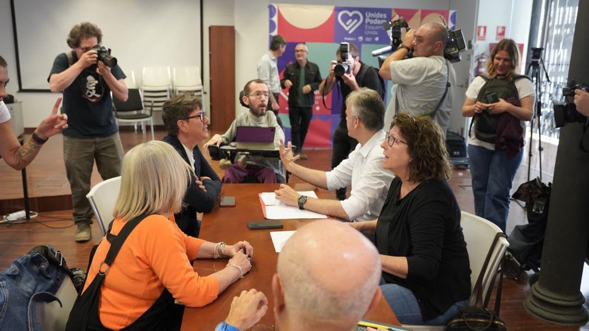 Reunión de Unides Podem en Valencia con Illueca, Lima y Echenique