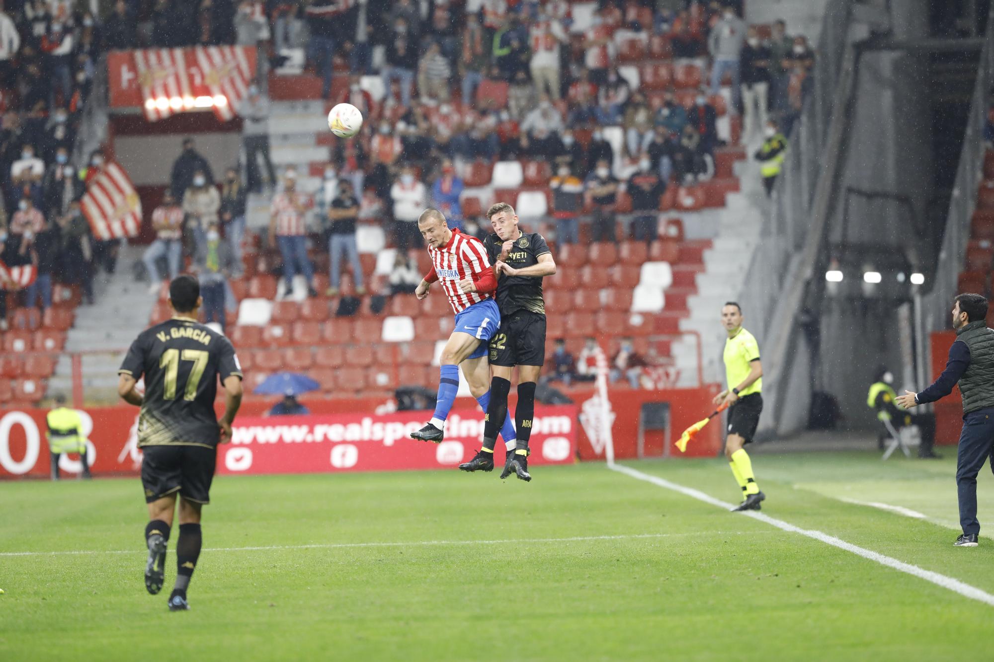 En imágenes: así fue el partido entre el Sporting y el Alcorcón