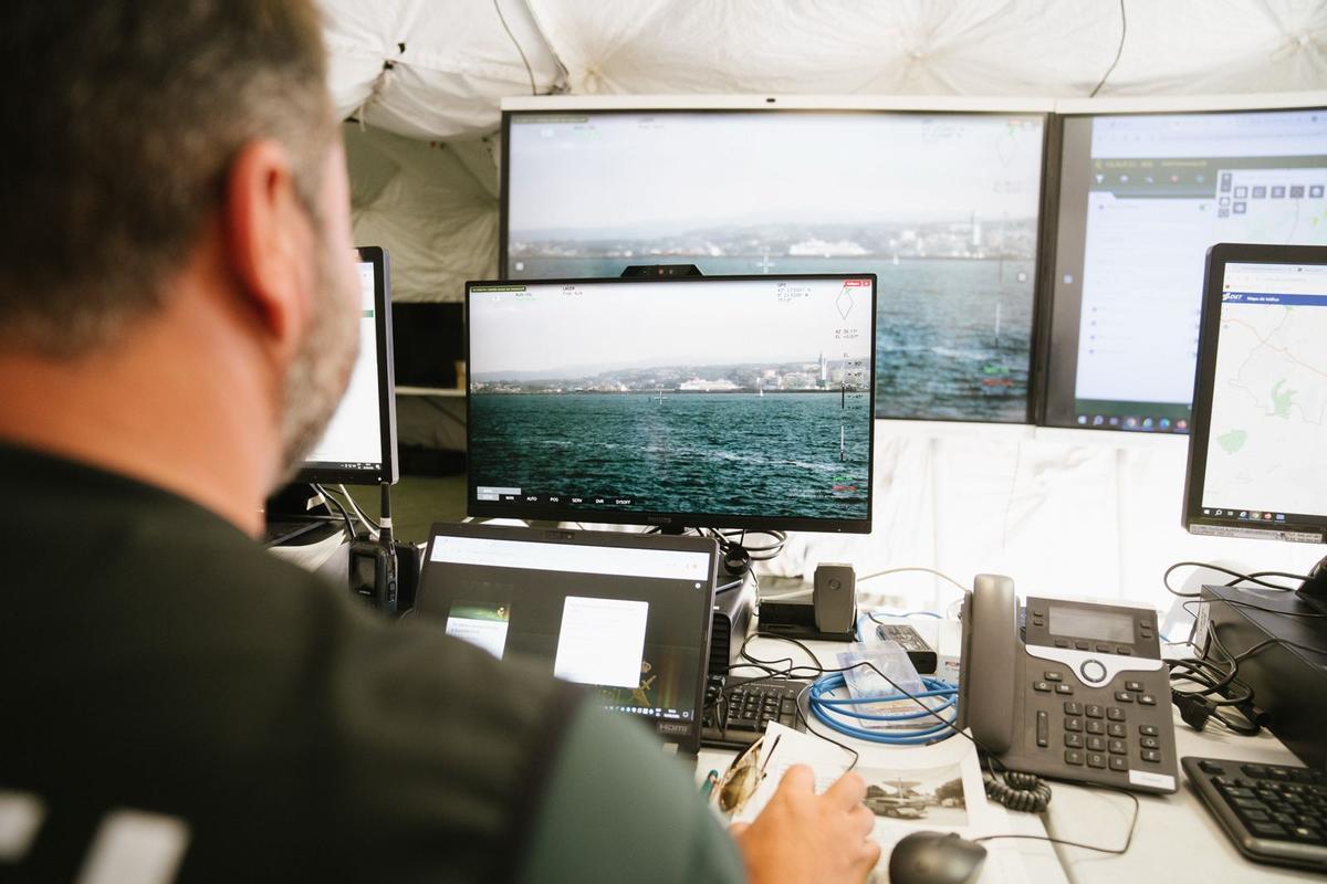 Vista de la carpa de seguridad de la Guardia Civil en el Observatorio de Yebes, en Guadalajara