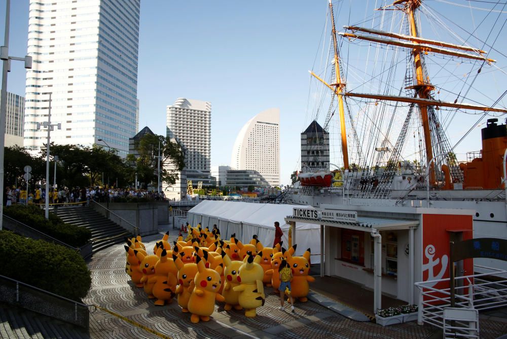 Més de mil Pikachus desfilen pels carrers de Yokohama