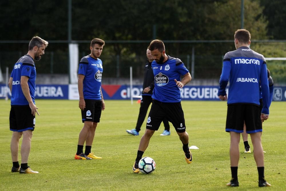 El Dépor se entrena tras el duelo ante el Betis