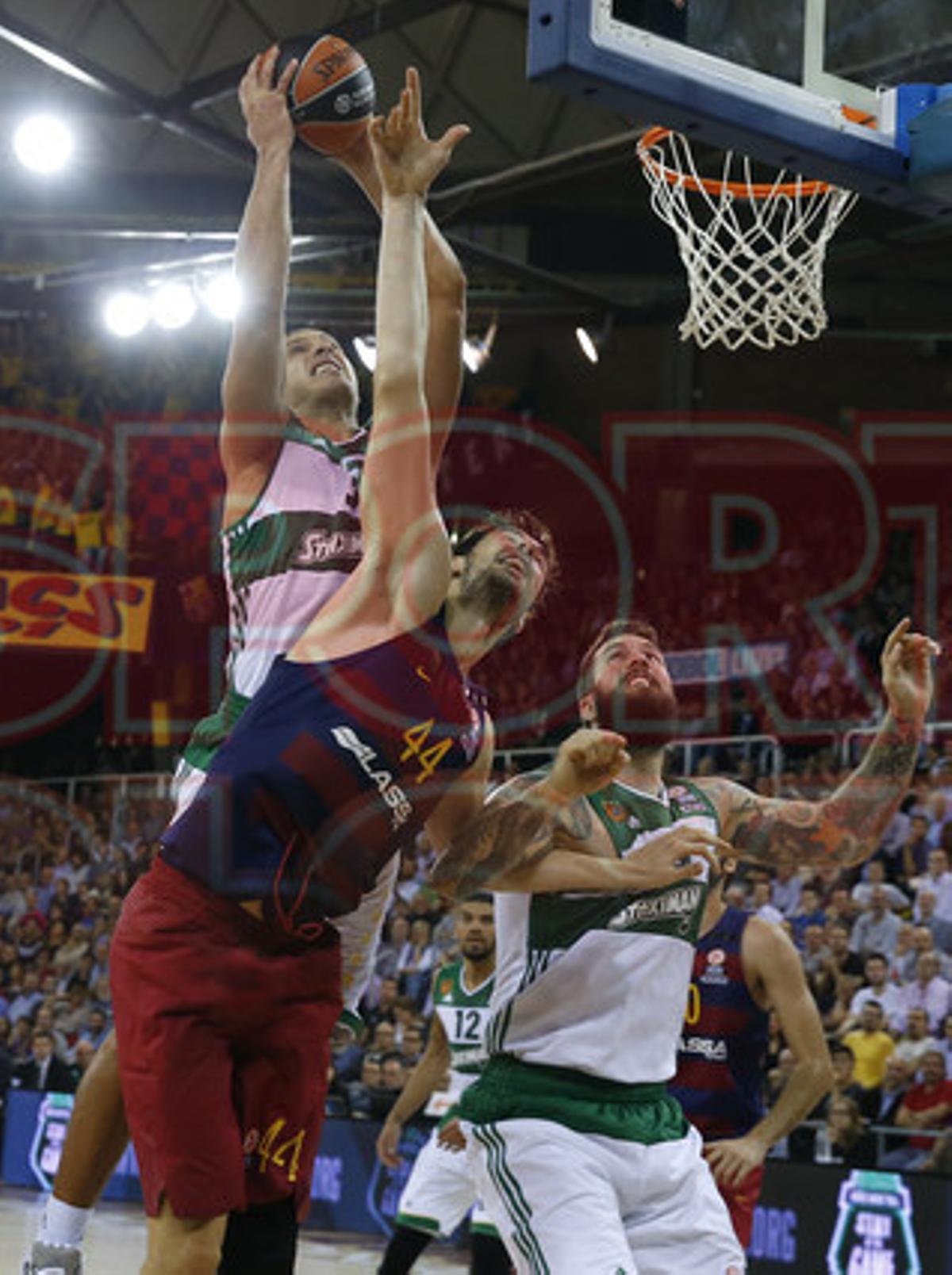 FC Barcelona Lassa, 77 - Panathinaikos, 52