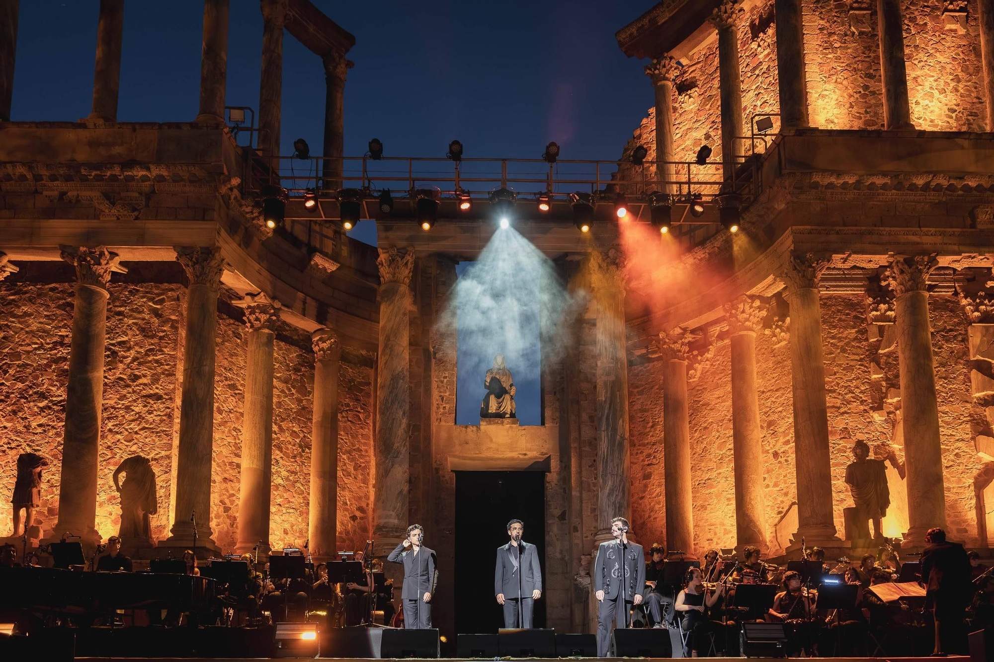 El concierto de Il Volo en el Teatro Romano de Mérida, en imágenes